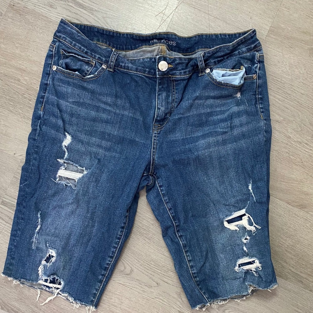Maurices Denim Shorts Women 16 Blue Distressed Raw Hem